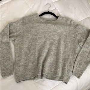Light grey long sleeve sweater